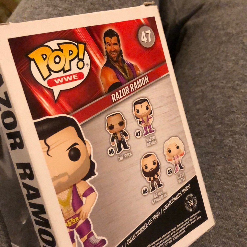 ⛓ NEW 🧔🏻 FunKo POP #47 🪒 Razor Ramon ⛓ WWE⛓ - Picture 3 of 9